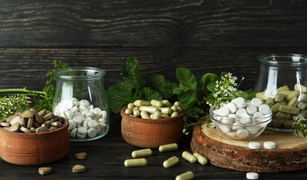 Ayurveda vs. Modern Medicine Image